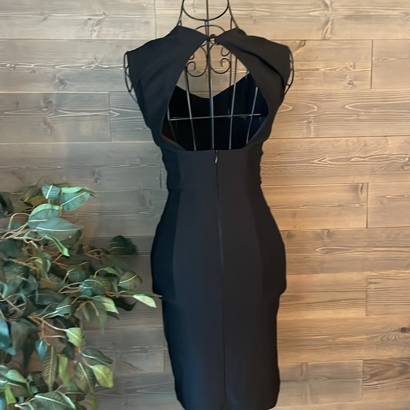 little black dress - Picture 4 of 4